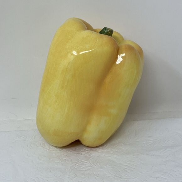Vintage A Due Tosin Italy Majolica Ceramic Yellow Pepper Art Pottery Vegetable - Picture 3 of 9